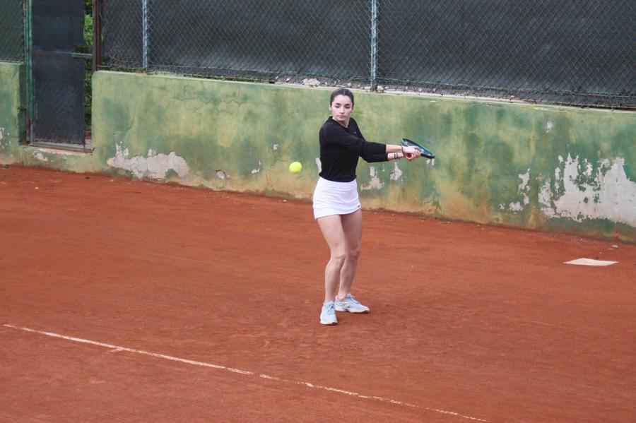 Tennis, stop nei quarti per Marcella Dessolis