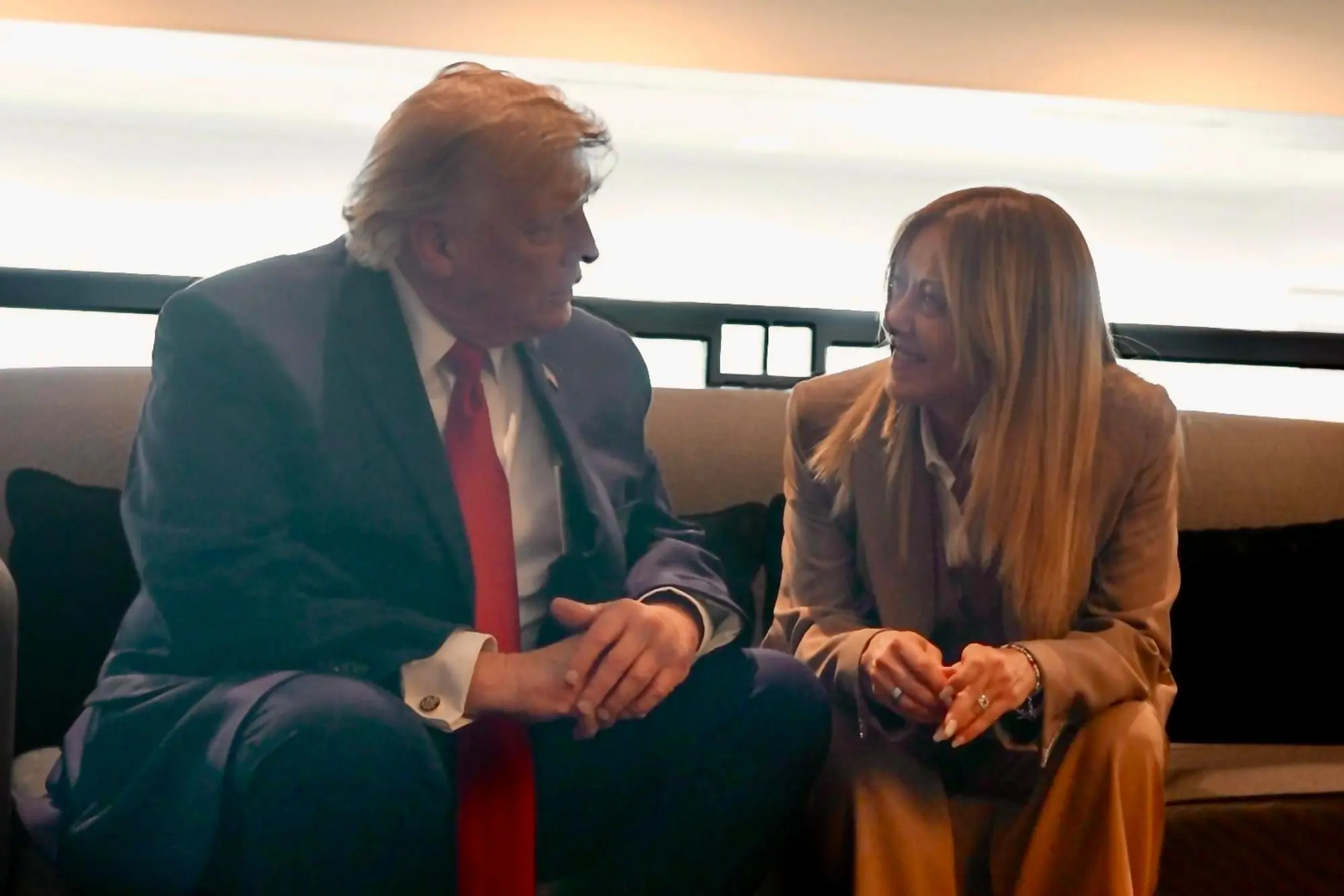 La presidente del Consiglio Giorgia Meloni e il presidente degli Stati Uniti Donald Trump al G7 di Evian, 17 giugno 2026(Ansa)