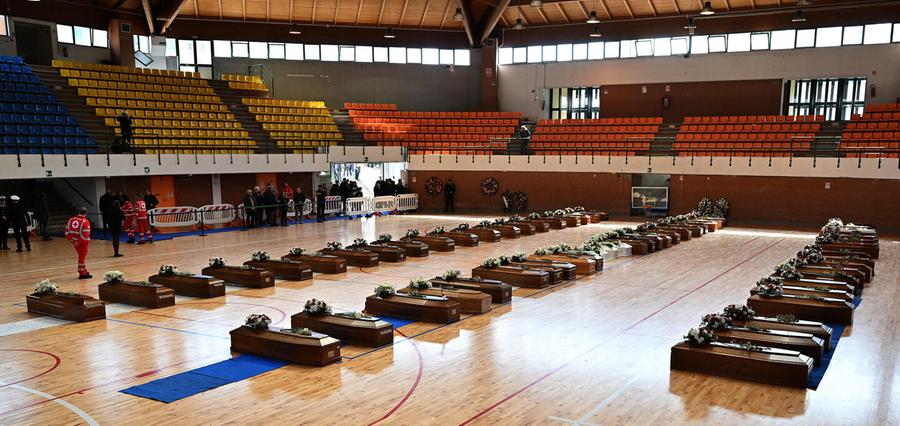 Naufragio di Cutro,  sei militari a giudizio