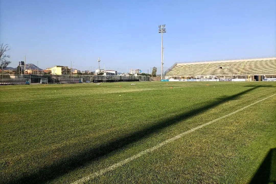 Uno scorcio dello stadio “Bruno Nespoli” di Olbia (foto Ilenia Giagnoni)