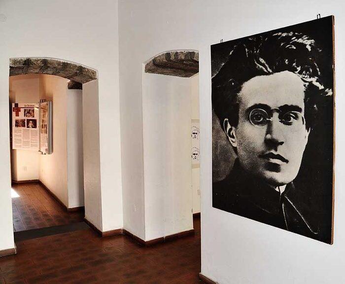 Cercando Gramsci: tour reading per Ghilarza