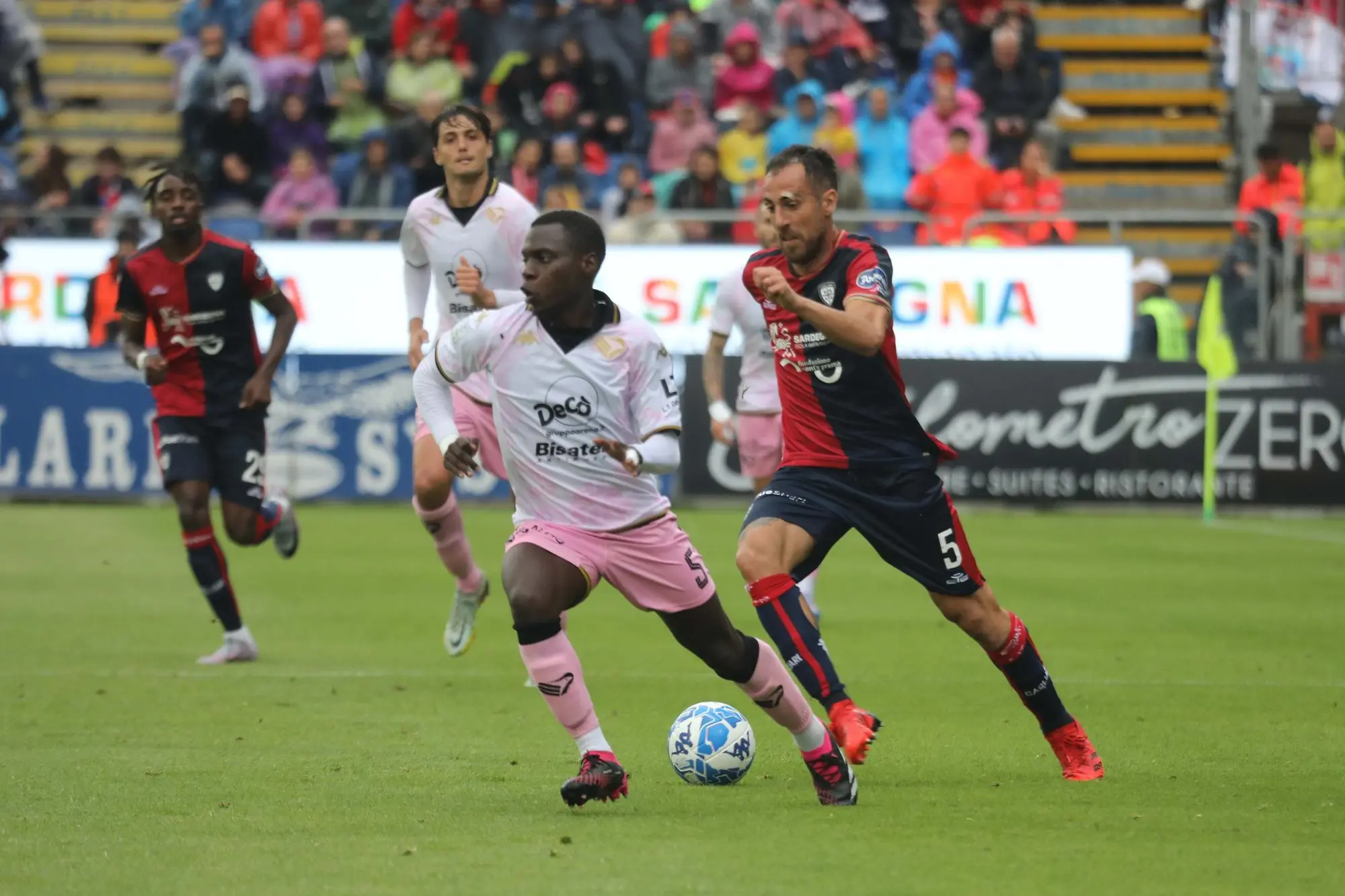 Mancosu in action against Palermo (Photo Max Solinas)