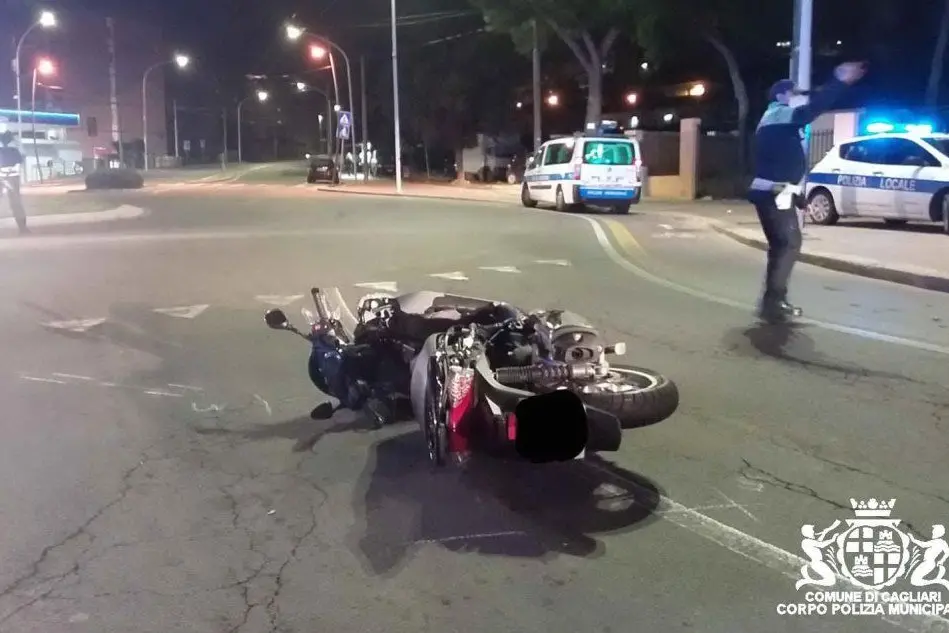 Lo scooter coinvolto nello schianto (foto Polizia municipale)