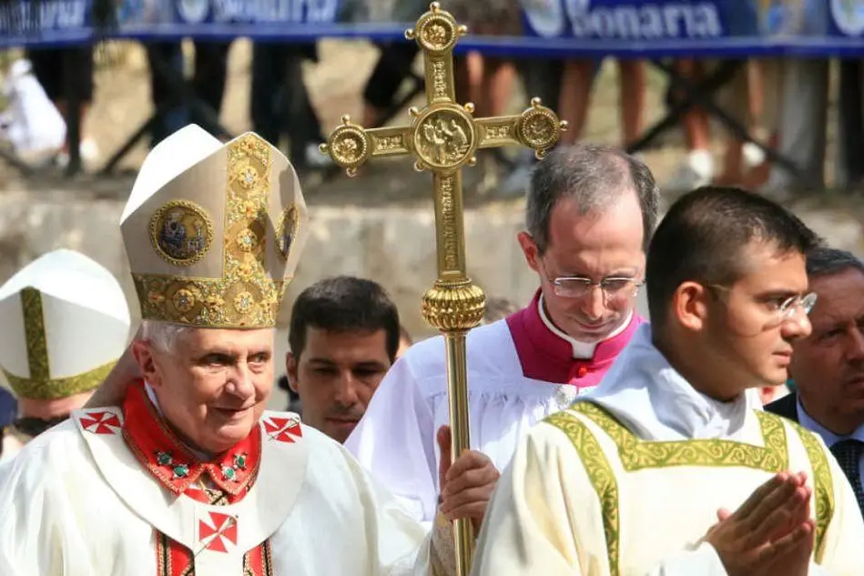#AccaddeOggi: il 7 settembre 2008 Benedetto XVI visita la Sardegna