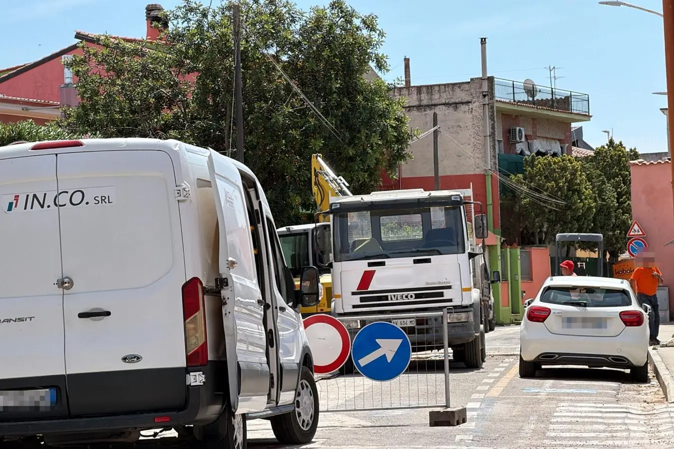 Lavori Abbanoa in via Tripoli