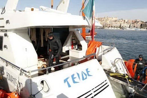 Lo yacht Teide