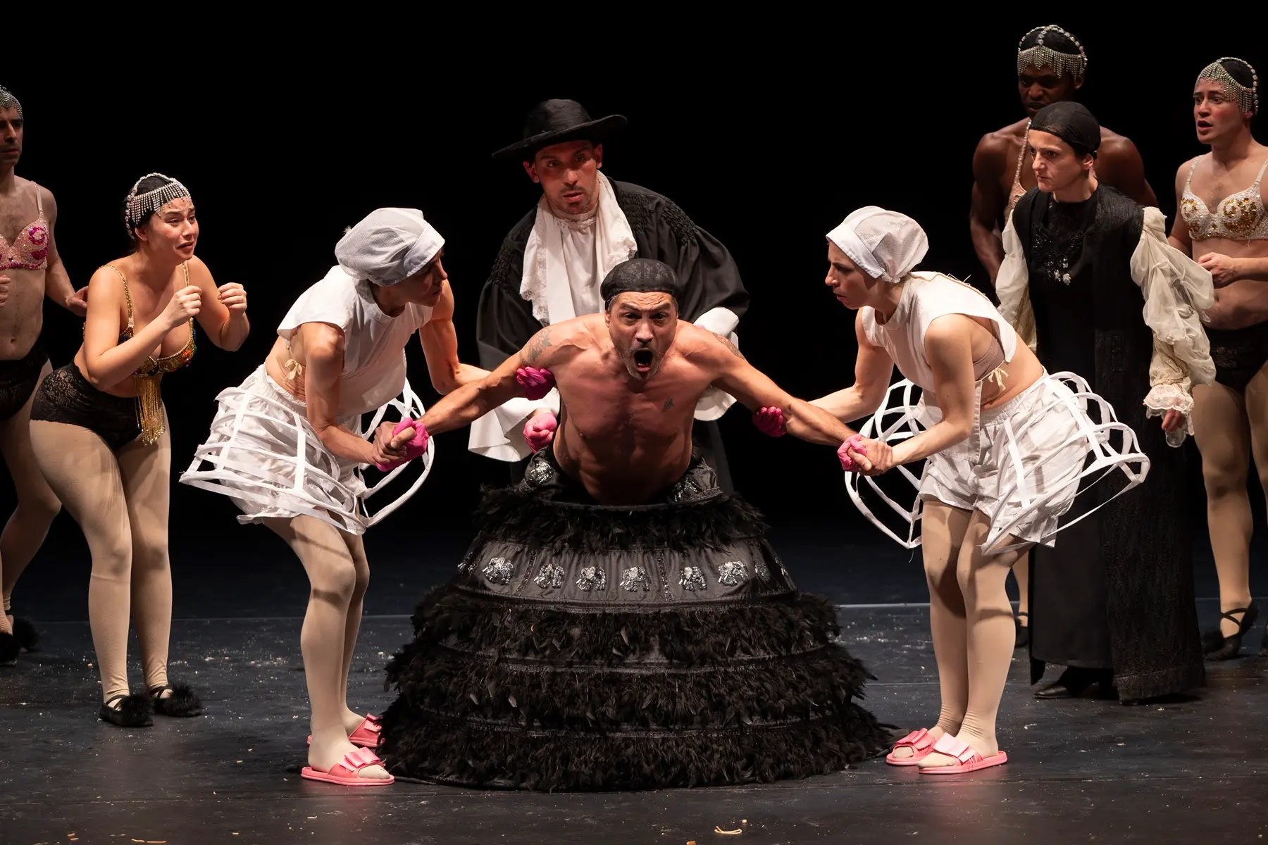 Un momento dello spettacolo (foto Masiar Pasquali)