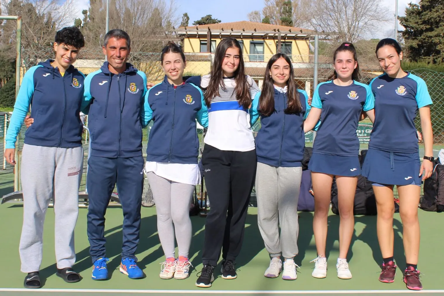 La squadra femminile del Tc Alghero (Foto Antonio Burruni)