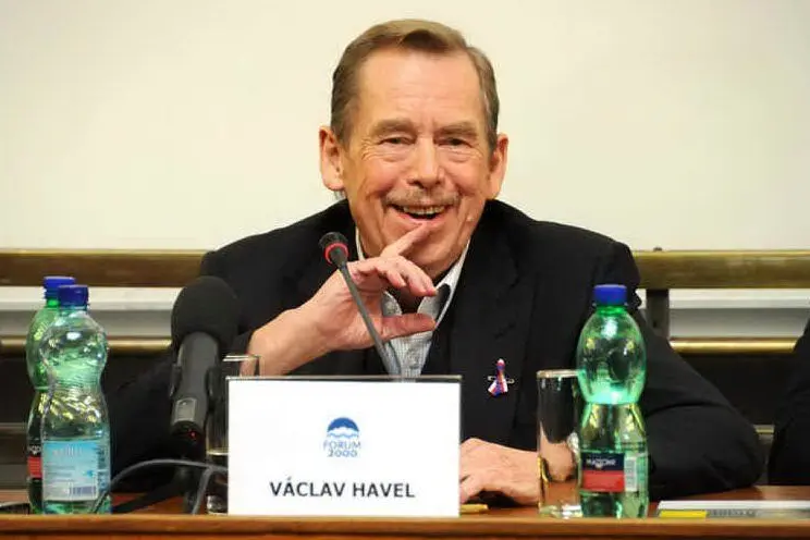 #AccaddeOggi: 29 dicembre 1989, Vaclav Havel eletto presidente della Cecoslovacchia