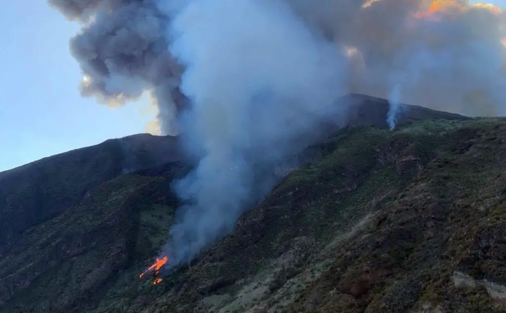 Il fuoco ha scatenato incendi