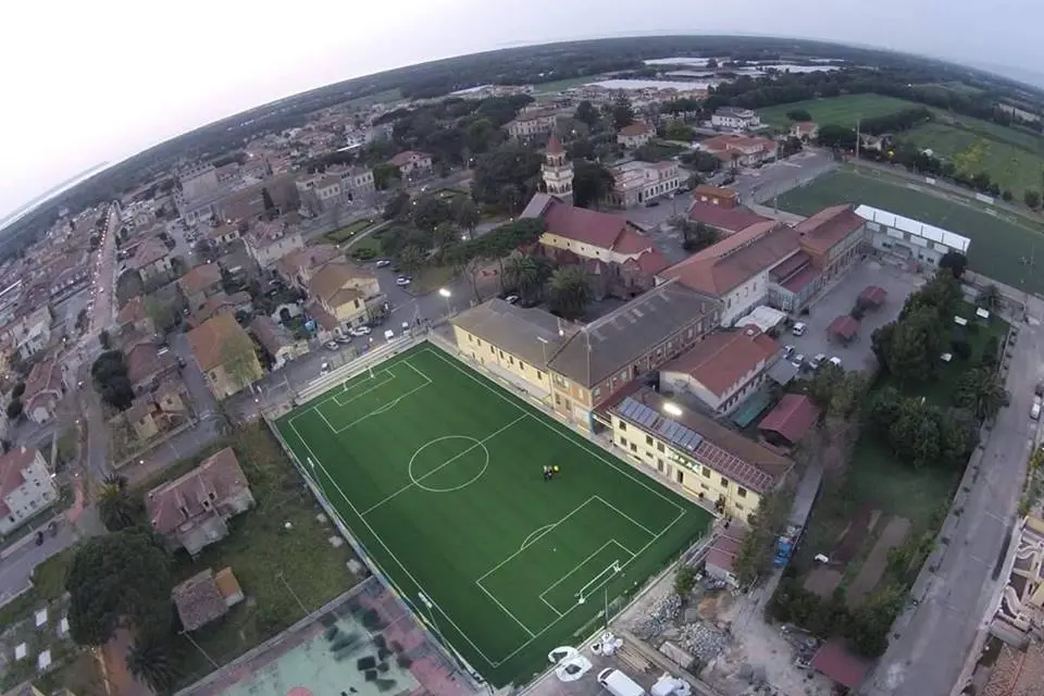 Immagine aerea del campo dedicato a Don Bosco, ad Arborea (foto concessa)