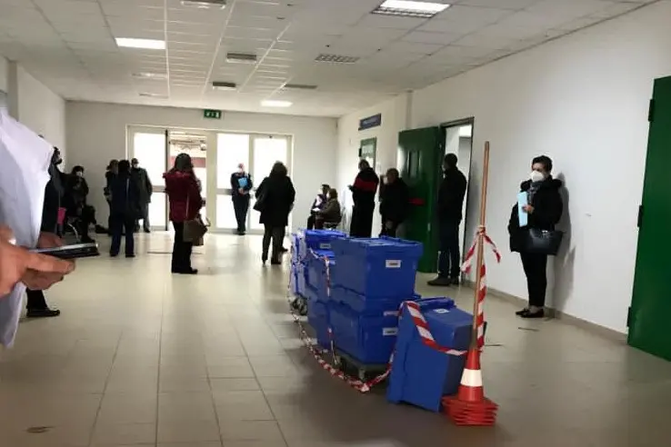 La farmacia territoriale del San Martino (foto Sanna)