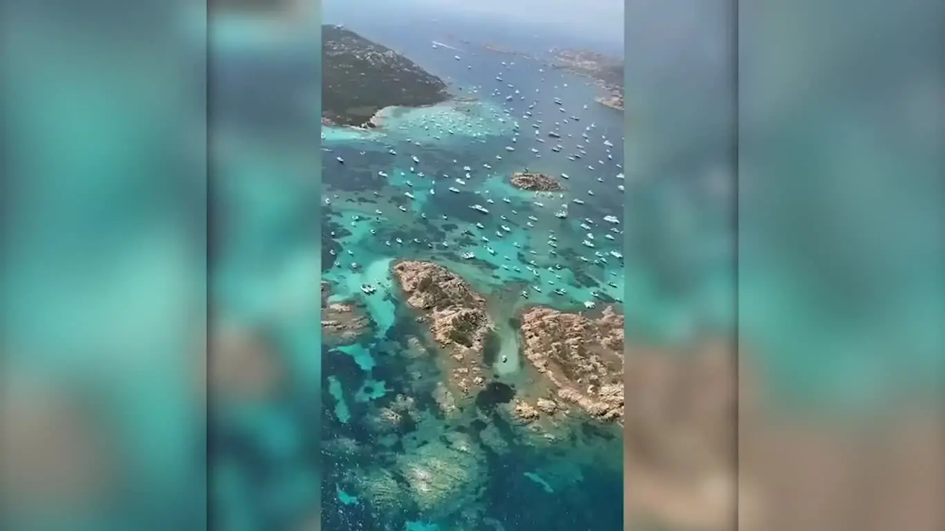 L'impressionante Distesa Di Barche Nei Mari Della Sardegna - L'Unione ...