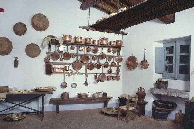 L etica nelle opere di grazia deledda essay picture