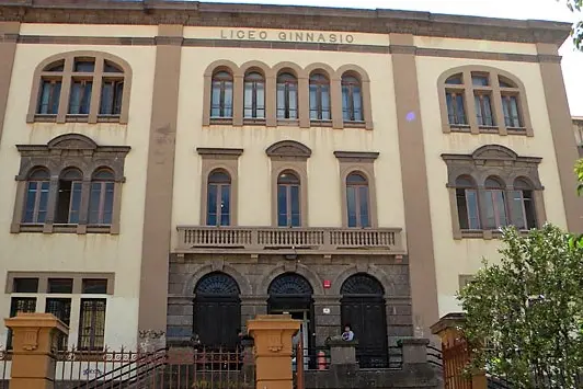 Il Liceo Azuni (L'Unione Sarda - Marras)