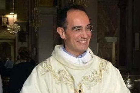 Il direttore della Caritas della diocesi di Ales don Marco Statzu (Pintori)