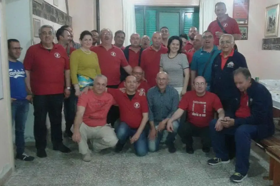 Gli insegnanti moldavi con i colleghi di Macomer