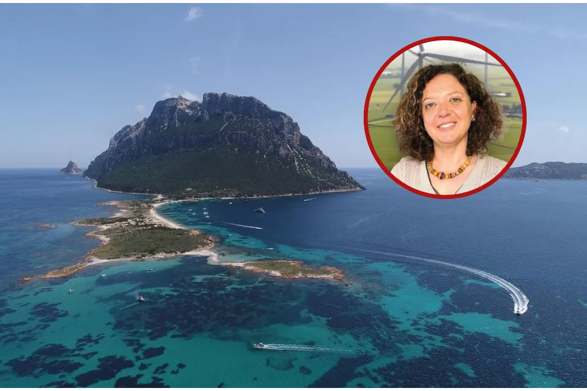Tavolara, nel dettaglio a destra la ricercatrice universitaria Maria Giovanna Bosco (L'Unione Sarda)