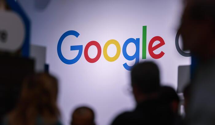 «Meta e Google colpevoli della dipendenza dai social»: lo storico verdetto contro i colossi del web