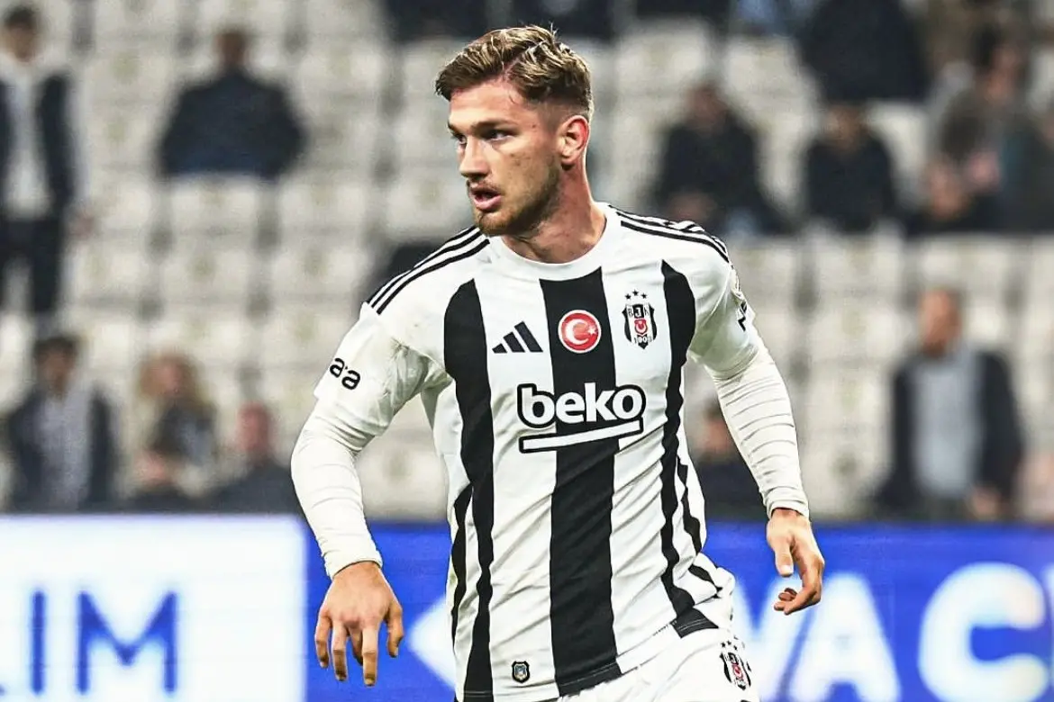 Semih Kiliçsoy, prossimo attaccante del Cagliari, in azione col Beşiktaş (foto da Instagram)
