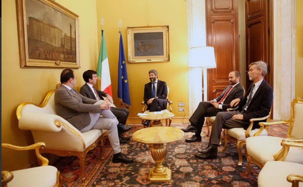 Roberto Fico riceve la delegazione del Pd