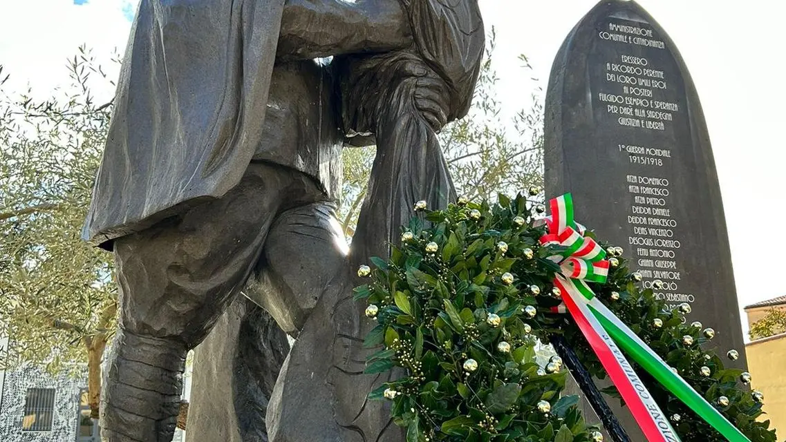 Bauladu, inaugurato il nuovo monumento ai caduti