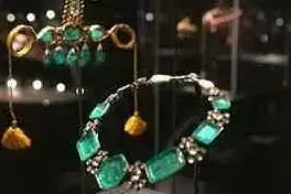Alcuni gioielli della mostra (Archivio L'Unione Sarda)