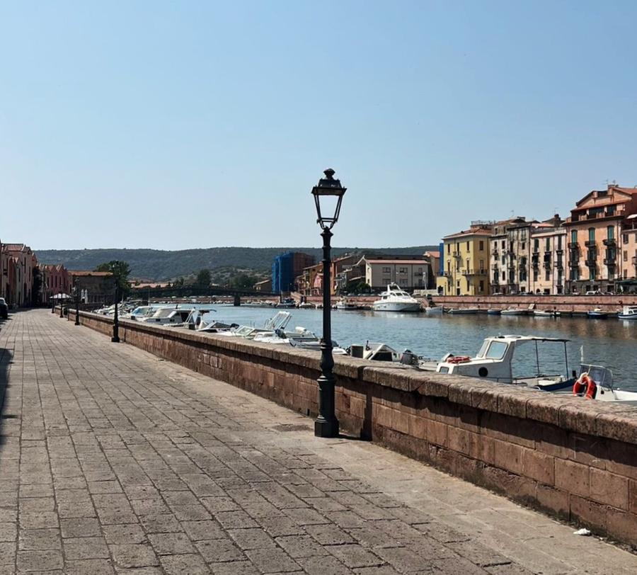 Lungo Temo Scherer solo pedonale, in centro i parcheggi a pagamento