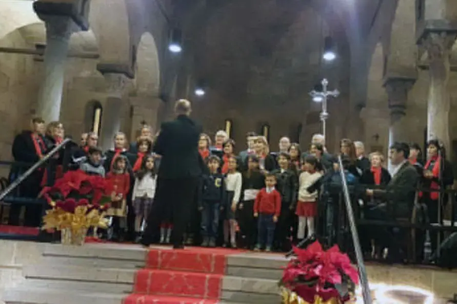 Concerto con il coro di Santa Giusta