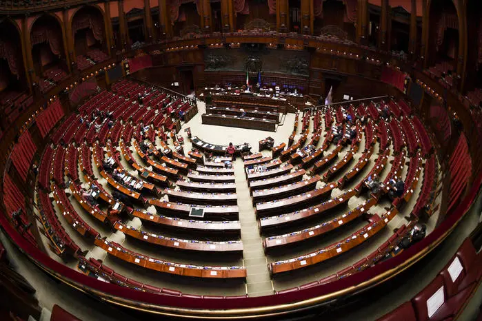 L'aula di Montecitorio (foto Ansa)