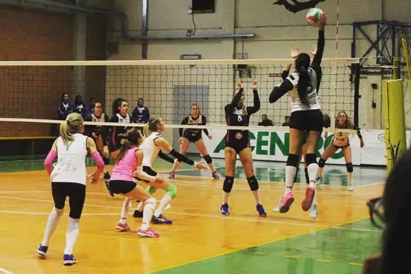 Un attacco della San Paolo, terza in serie B2 femminile (foto San Paolo)