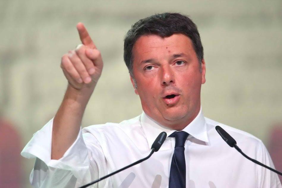 Renzi ai delusi di Forza Italia: &quot;Dateci una mano&quot;. Cucca: &quot;Qui tanti sardi&quot;