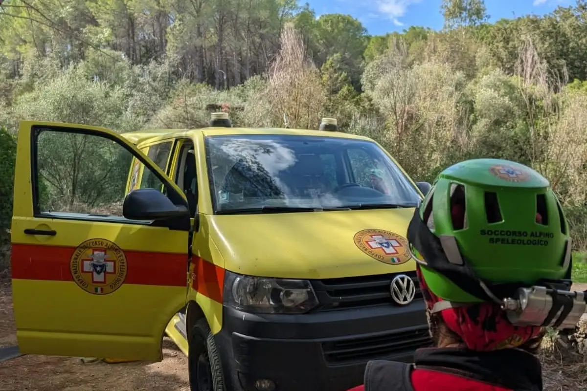 Mezzi del Soccorso alpino e speleologico (foto concessa)