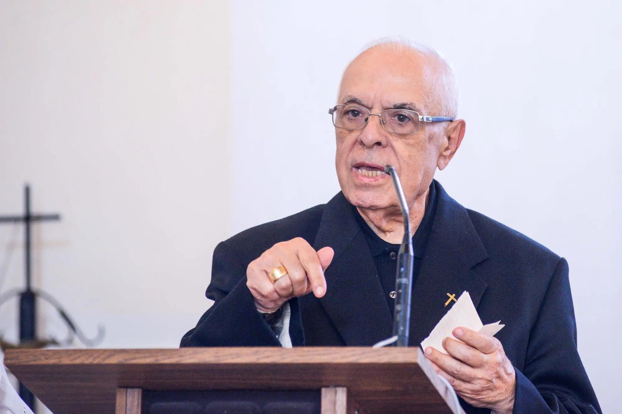 Monsignor Gianfranco Zuncheddu (foto Cucca)