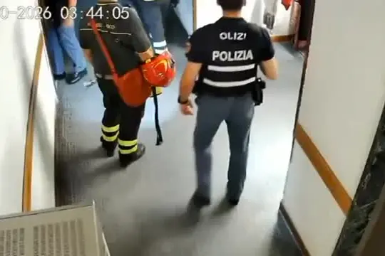 Spin Time, il video-denuncia: "Sgombero mascherato da soccorso"