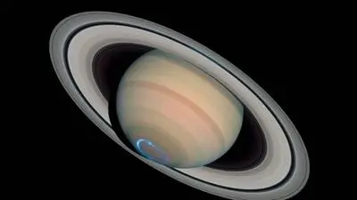 Saturno e i suoi anelli (archivio)