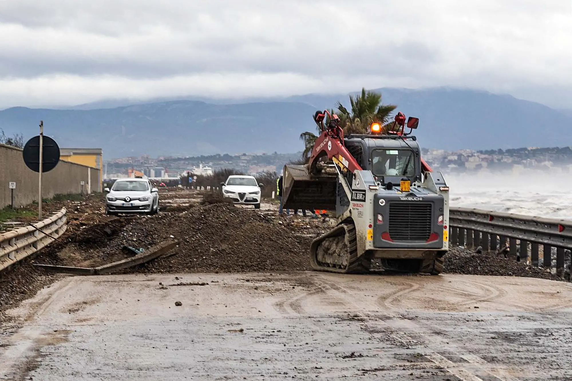 Danni del maltempo sulla 195