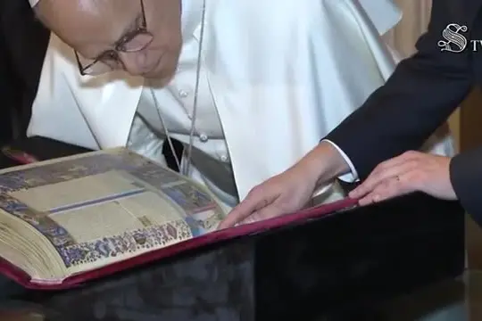 Leone XIV alla Biblioteca del Senato, mostra sulla Bibbia di Borso d'Este