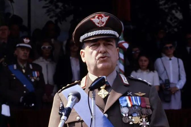 Il generale Alberto Dalla Chiesa (foto Ansa)