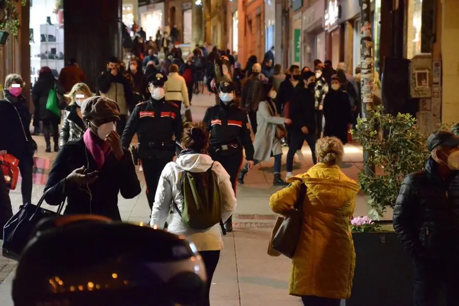 (foto carabinieri)
