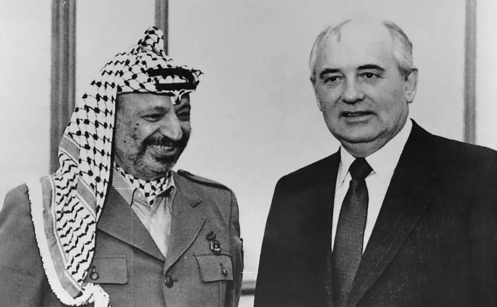 Qui è con Yasser Arafat