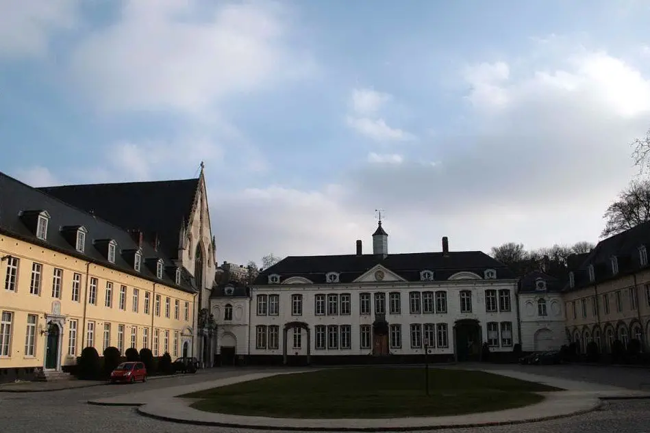 Il centro di Ixelles (Wikipedia)