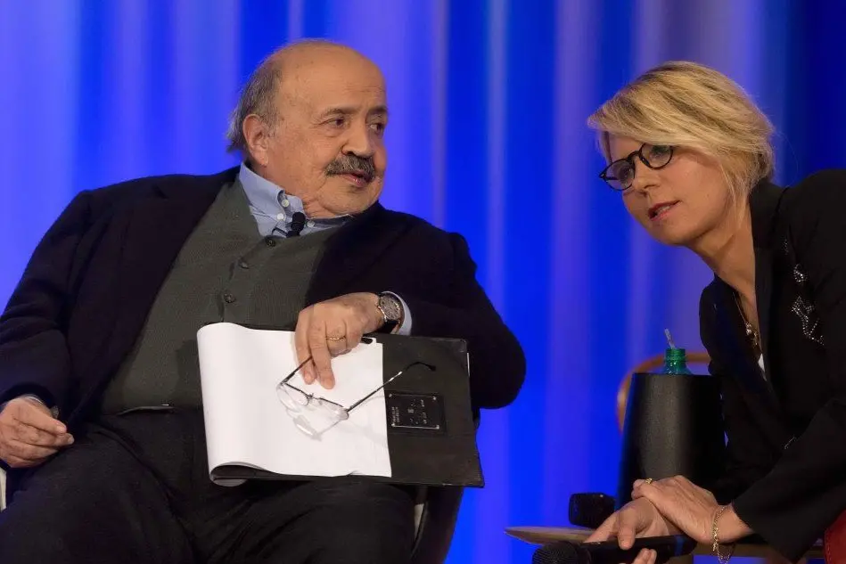 Maurizio Costanzo e Maria De Filippi (Ansa)