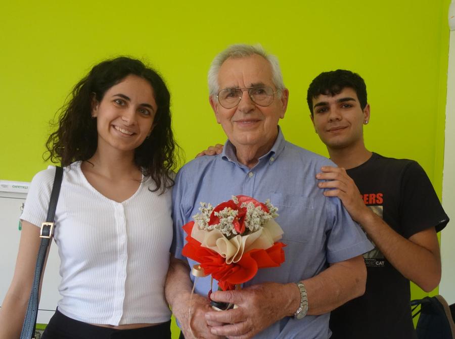 A 81 anni torna sui banchi, Vincenzo è lo studente più anziano del Cpia di Assemini
