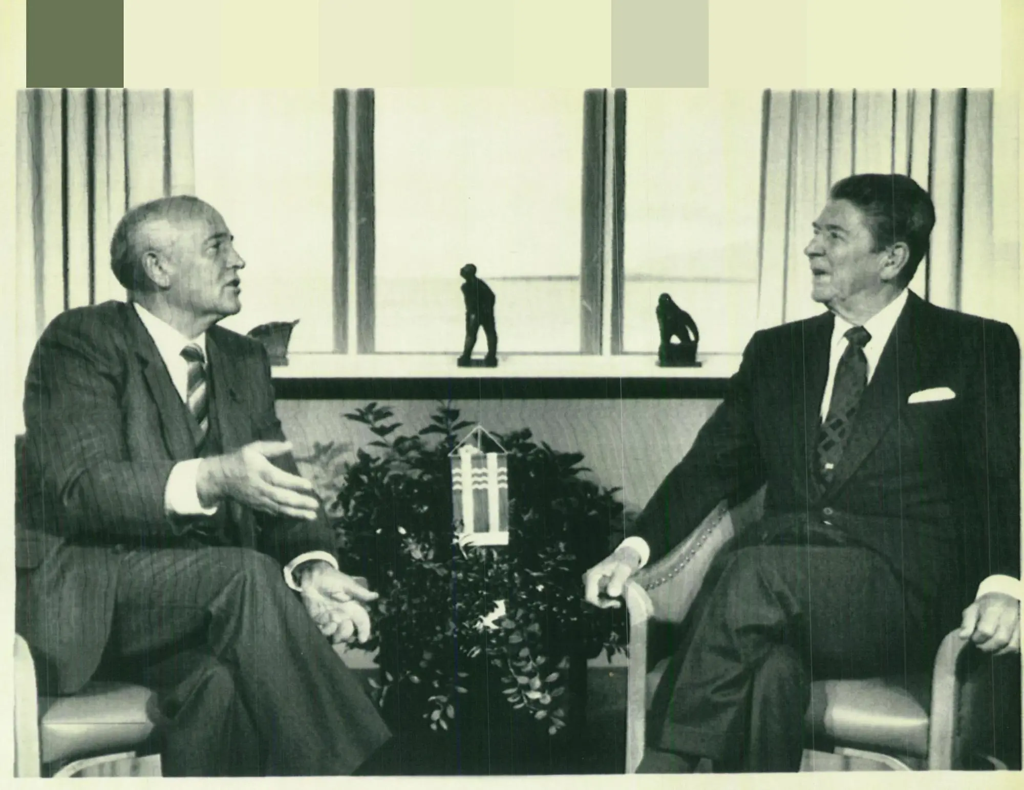 Ronald Reagan e Michail Gorbačëv a Höfði in Islanda
