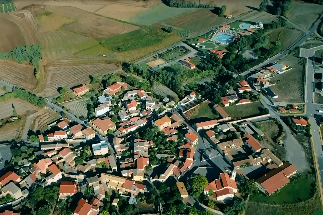 Un'immagine aerea di Baradili (foto concessa)