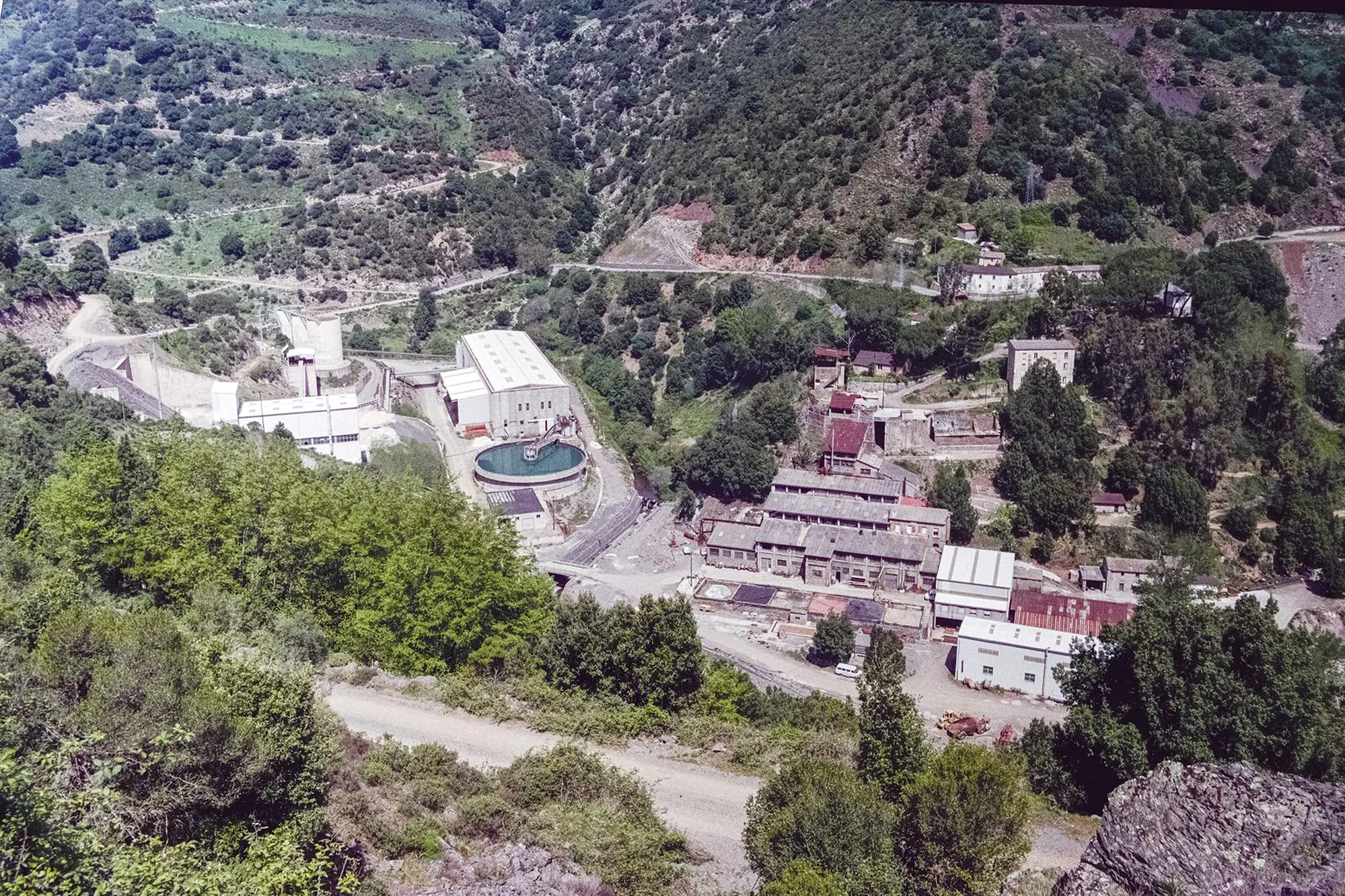 Funtana Raminosa, 1992 (foto di Roberto Deidda tratta dal libro "Erranti per le lente gallerie smarriti nell'oblio")