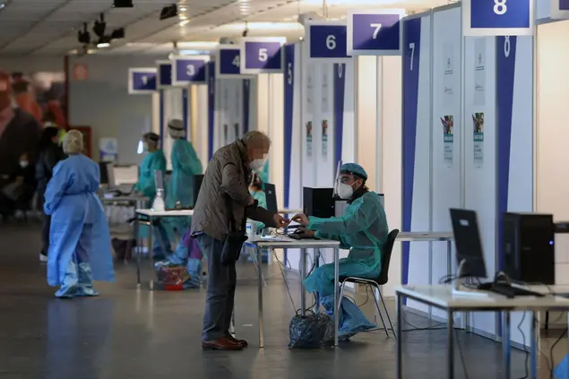 L'hub in Fiera a Cagliari (L'Unione Sarda - Max Solinas)