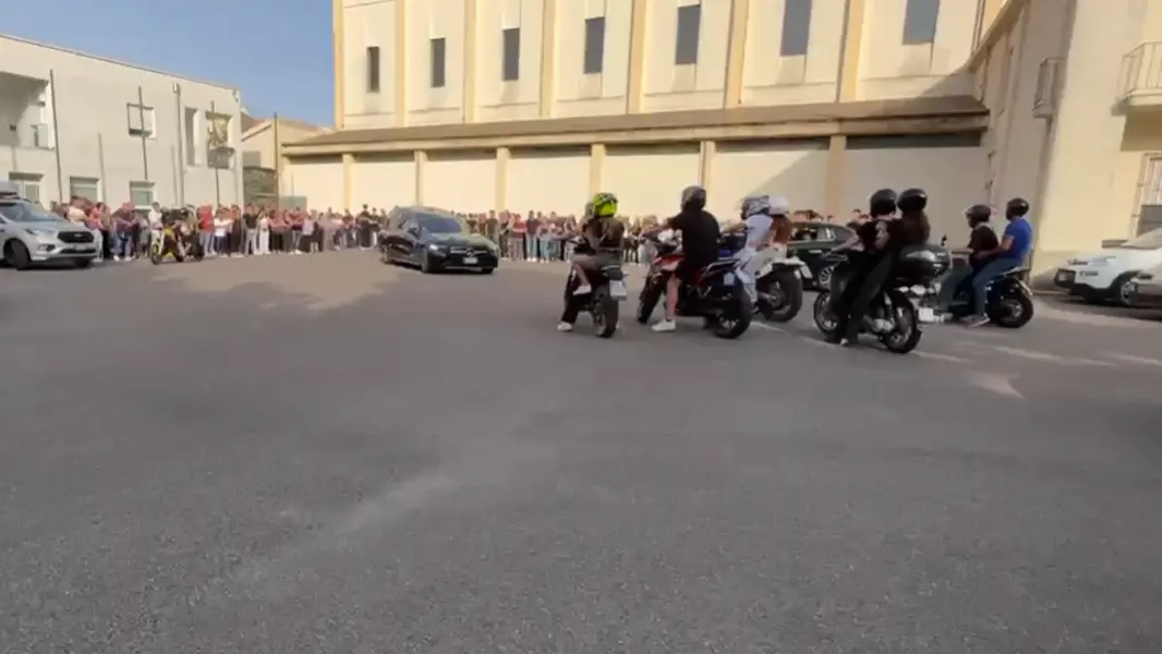 https://immagini.unionesarda.it/version/c:ZDNiODBiZGQtM2JkNC00:YmRiNDU1YzUtY2FkMi00/image.webp?f=16:9