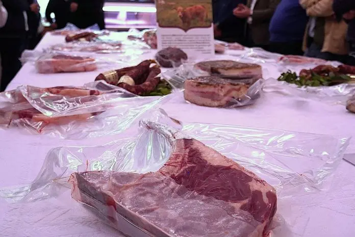 Le carni pregiate a Villanova Monteleone (foto concessa)